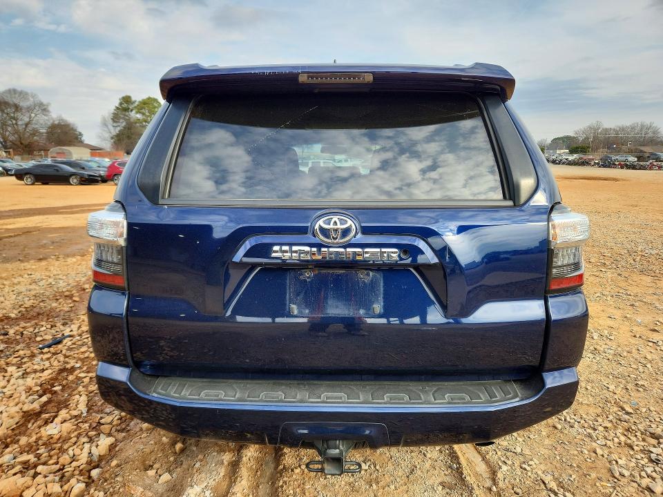 75945885 :رقم المزاد ، JTEZU5JR6J5187251 vin ، 2018 Toyota 4runner مزاد بيع