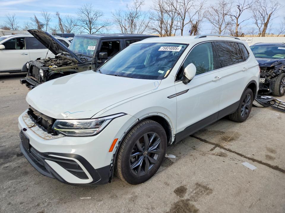 Aukcja sprzedaży 2022 Volkswagen Tiguan, vin: 3VV3B7AX3NM094375, numer aukcji: 75824005