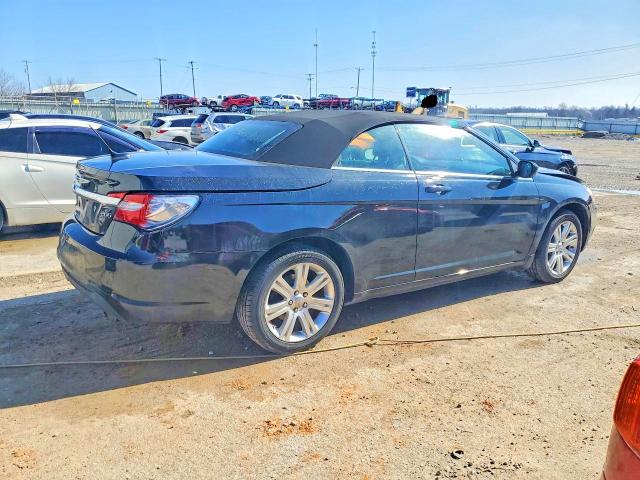 77100265 :رقم المزاد ، 1C3BCBEB5CN205928 vin ، 2012 Chrysler 200 مزاد بيع