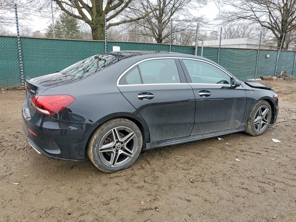 Aukcja sprzedaży 2022 Mercedes-benz A, vin: W1K3G4FB6NJ350135, numer aukcji: 77413885