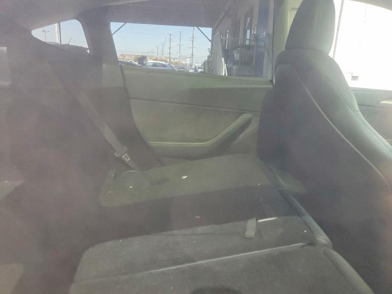78364345 :رقم المزاد ، 7SAYGDED8RF095264 vin ، 2024 Tesla Model Y مزاد بيع