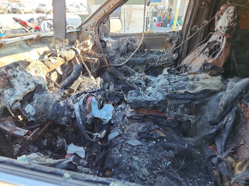 77108685 :رقم المزاد ، 3GTU9DED1LG300978 vin ، 2020 Gmc Sierra مزاد بيع