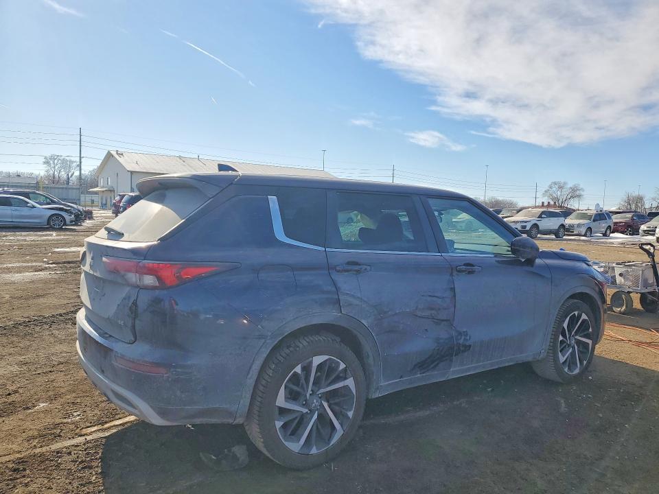 Продаж на аукціоні авто 2022 Mitsubishi Outlander, vin: JA4J3UA87NZ039124, номер лоту: 79074085