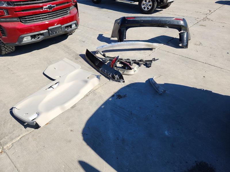 76142805 :رقم المزاد ، 2C4RC1BG7MR503051 vin ، 2021 Chrysler Pacifica مزاد بيع