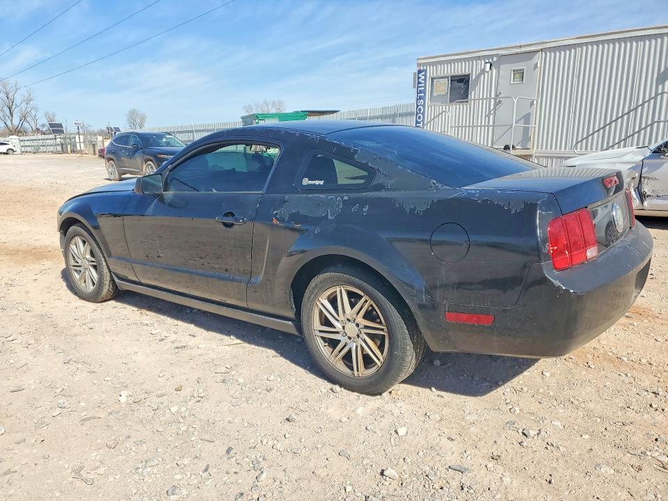 58527896 :رقم المزاد ، 1ZVFT80N975339457 vin ، 2007 Ford Mustang مزاد بيع