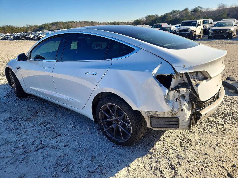 Продаж на аукціоні авто 2018 Tesla Model 3, vin: 5YJ3E1EA5JF057710, номер лоту: 75373995