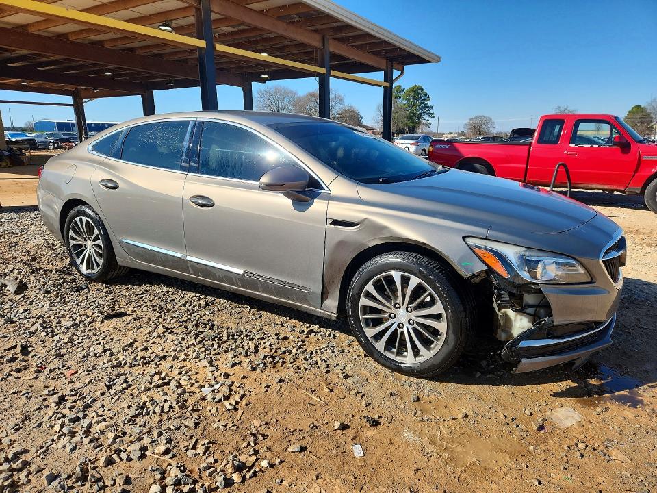 78183985 :رقم المزاد ، 1G4ZN5SS7HU188925 vin ، 2017 Buick Lacrosse مزاد بيع