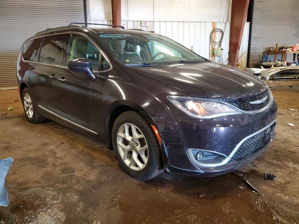 Продаж на аукціоні авто 2017 Chrysler Pacifica, vin: 2C4RC1BG8HR821041, номер лоту: 79261585