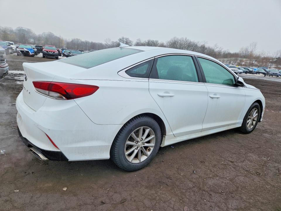 Продажа на аукционе авто 2018 Hyundai Sonata, vin: 5NPE24AF4JH599628, номер лота: 77753445