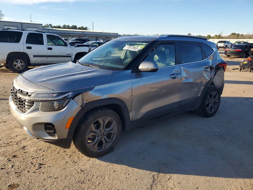 Auction sale of the 2024 Kia Seltos, vin: KNDEU2AA4R7498379, lot number: 77012955