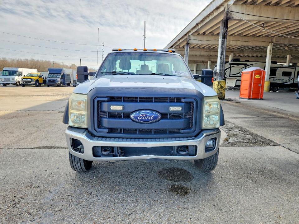76269155 :رقم المزاد ، 1FDUF5GT7GED30238 vin ، 2016 Ford F550 Super مزاد بيع