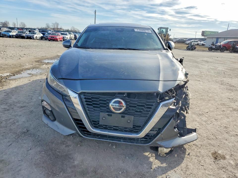 Продажа на аукционе авто 2021 Nissan Altima, vin: 1N4BL4EV3MN349650, номер лота: 77090015