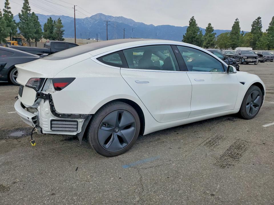 Aukcja sprzedaży 2018 Tesla Model 3, vin: 5YJ3E1EA7JF162085, numer aukcji: 76394065