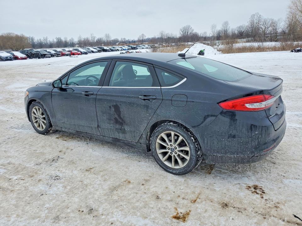 75851255 :رقم المزاد ، 3FA6P0HD1HR117195 vin ، 2017 Ford Fusion مزاد بيع