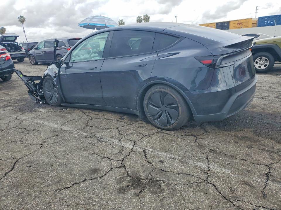 76236235 :رقم المزاد ، 7SAYGDED1TF396076 vin ، 2026 Tesla Model Y مزاد بيع