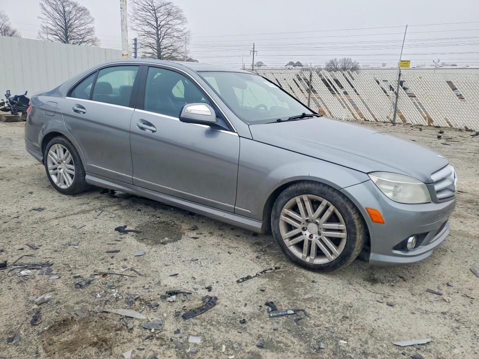 2009 Mercedes-benz C მანქანა იყიდება აუქციონზე, vin: WDDGF81XX9R047719, აუქციონის ნომერი: 76891635