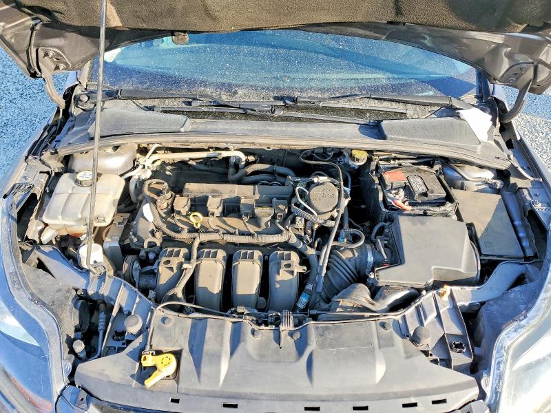 76231315 :رقم المزاد ، 1FAHP3J29CL443398 vin ، 2012 Ford Focus مزاد بيع