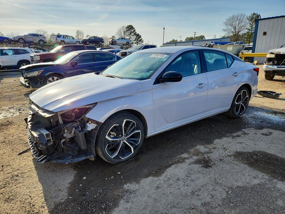 Auction sale of the 2024 Nissan Altima, vin: 1N4BL4CV1RN367736, lot number: 77345145