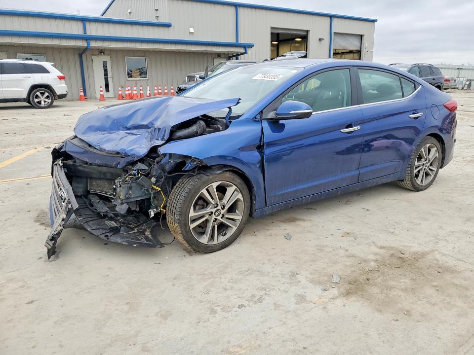 77933395 :رقم المزاد ، 5NPD84LF5HH051817 vin ، 2017 Hyundai Elantra مزاد بيع