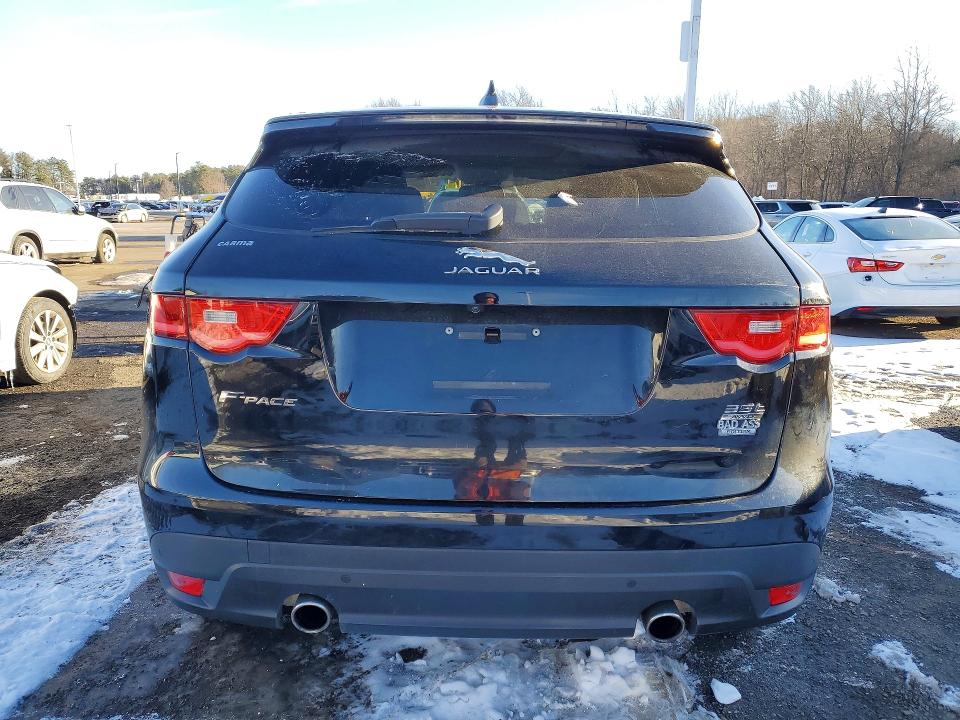 76392235 :رقم المزاد ، SADCK2BV0HA071172 vin ، 2017 Jaguar F-pace Pre مزاد بيع