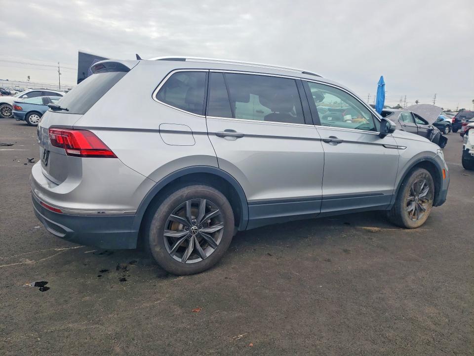 2023 Volkswagen Tiguan მანქანა იყიდება აუქციონზე, vin: 3VV3B7AX6PM115609, აუქციონის ნომერი: 78237155