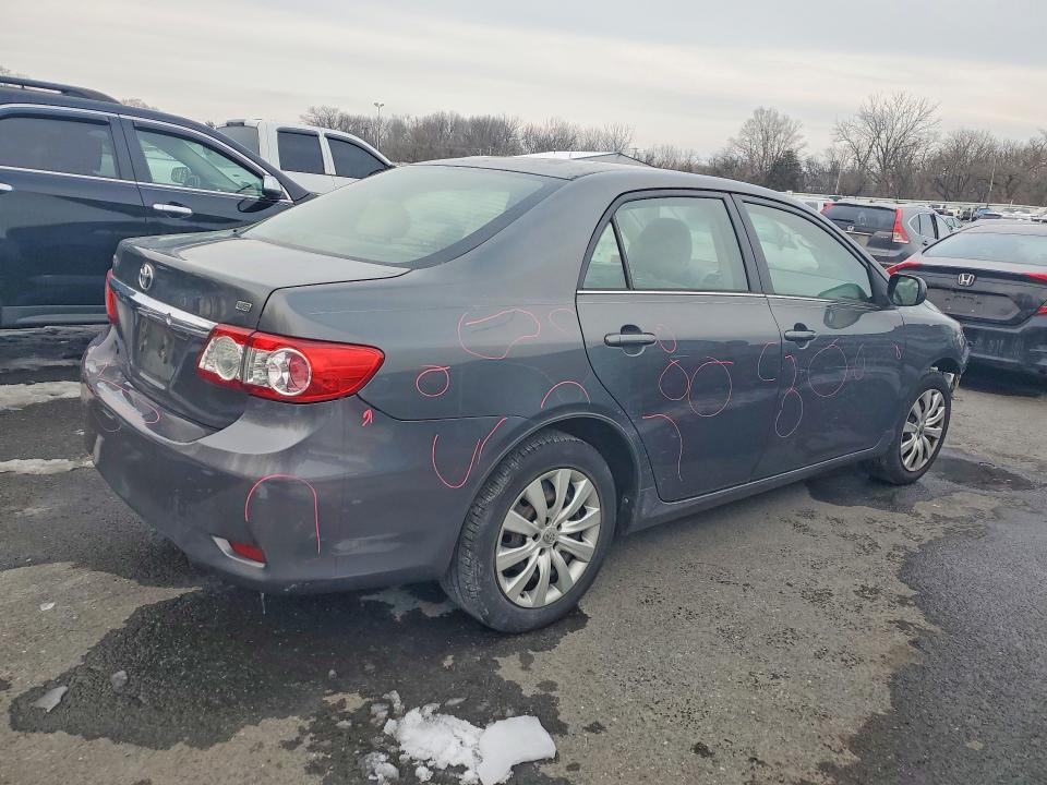 2013 Toyota Corolla მანქანა იყიდება აუქციონზე, vin: 2T1BU4EE9DC920679, აუქციონის ნომერი: 75417095