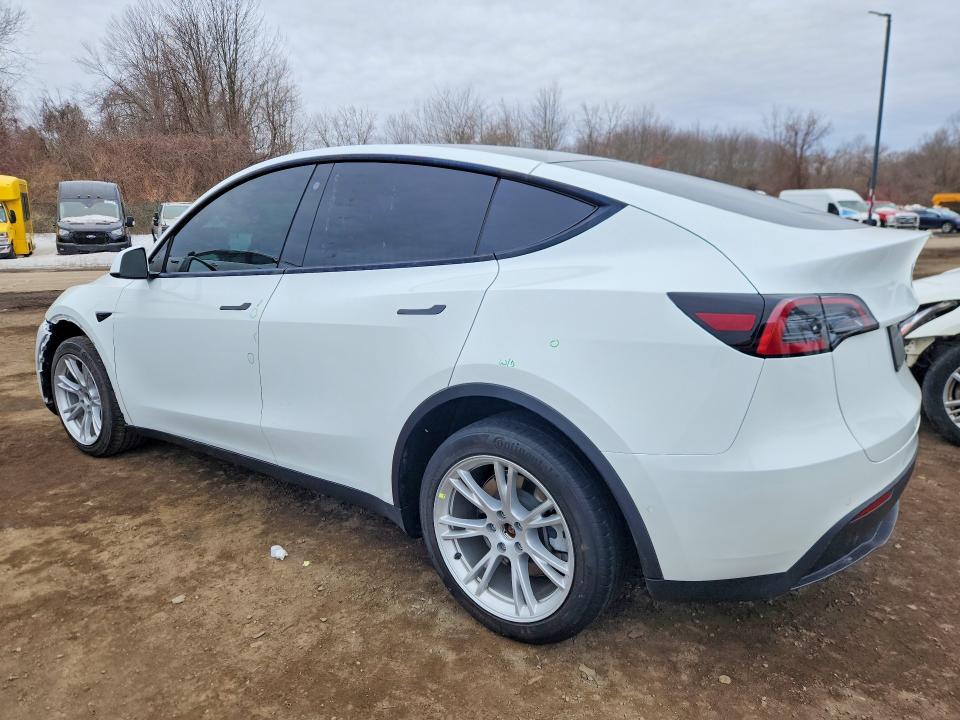 2022 Tesla Model Y მანქანა იყიდება აუქციონზე, vin: 7SAYGDEE4NF512110, აუქციონის ნომერი: 76696335