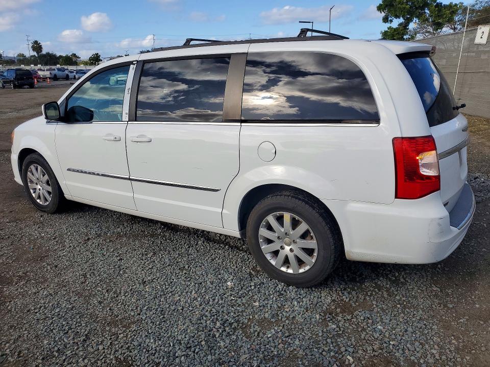 77736115 :رقم المزاد ، 2C4RC1BGXFR661998 vin ، 2015 Chrysler Town & Country مزاد بيع