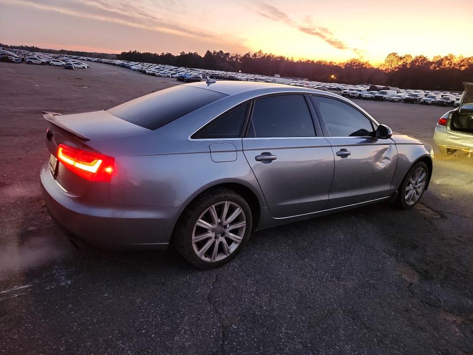 Продаж на аукціоні авто 2015 Audi A6, vin: WAUFFAFC8FN008128, номер лоту: 76115365