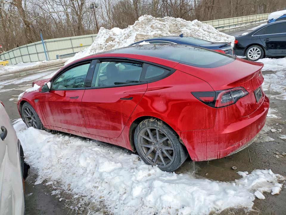 75040565 :رقم المزاد ، 5YJ3E1EA4MF857516 vin ، 2021 Tesla Model 3 مزاد بيع