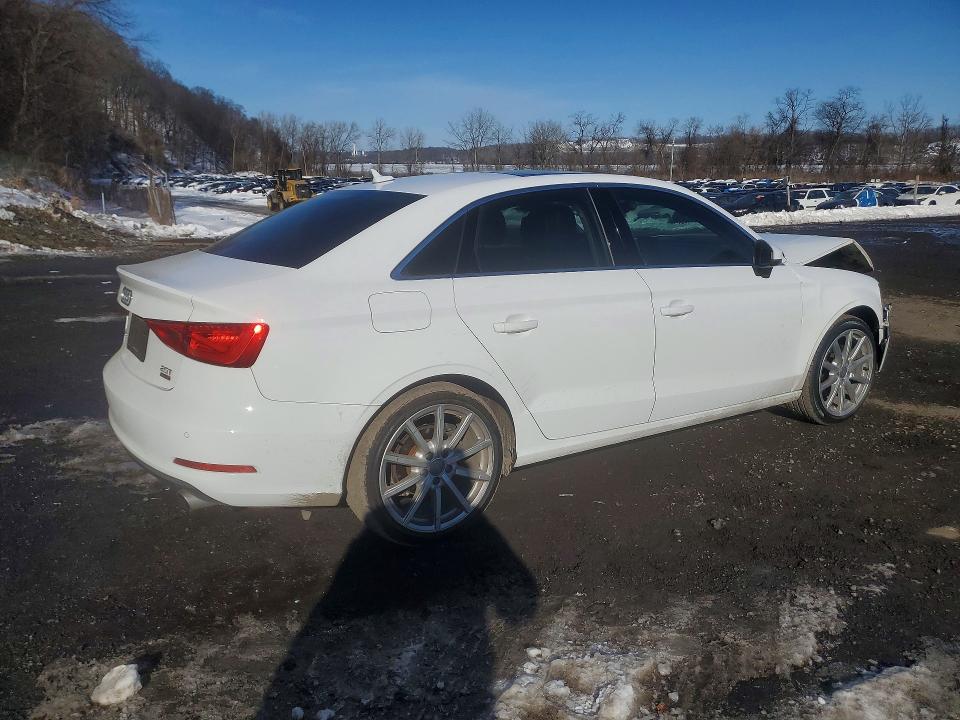76392435 :رقم المزاد ، WAUE8GFF7G1071524 vin ، 2016 Audi A3 مزاد بيع