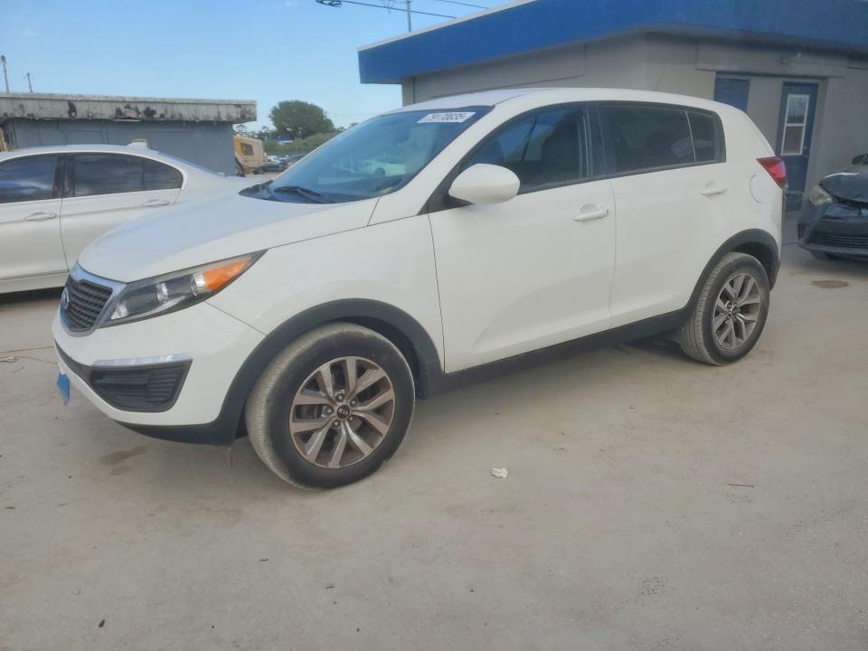79170035 :رقم المزاد ، KNDPB3AC9G7810179 vin ، 2016 Kia Sportage مزاد بيع
