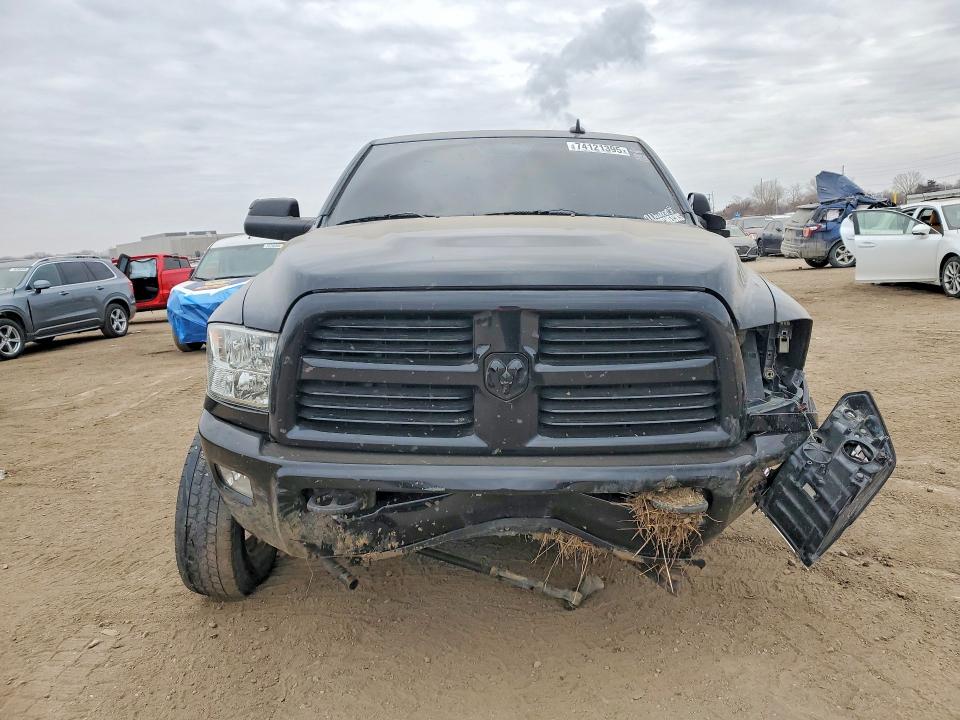 2015 Ram 2500 Slt მანქანა იყიდება აუქციონზე, vin: 3C6UR5DL3FG516373, აუქციონის ნომერი: 74121395