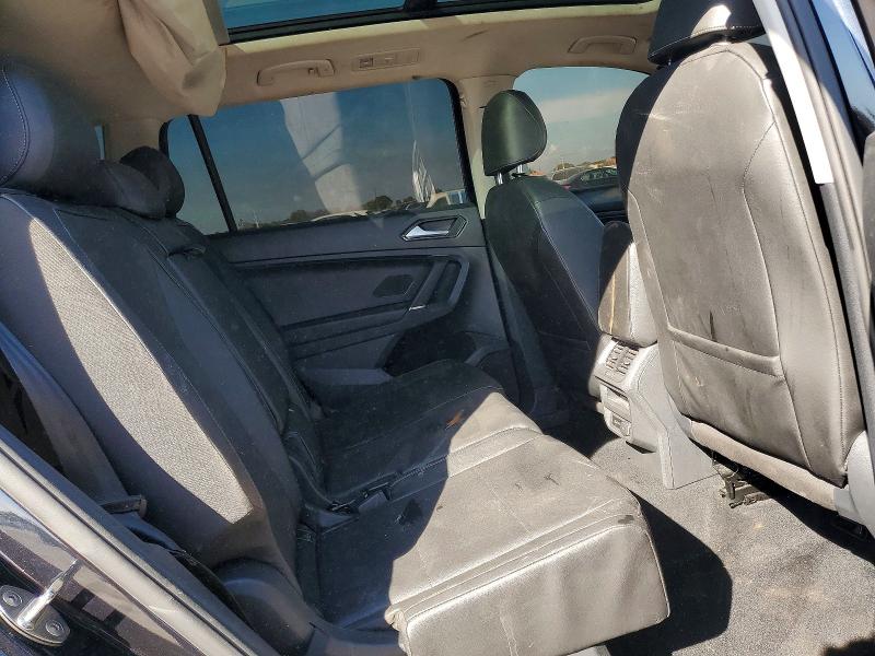 Продаж на аукціоні авто 2018 Volkswagen Tiguan, vin: 3VV3B7AX1JM108123, номер лоту: 76708125