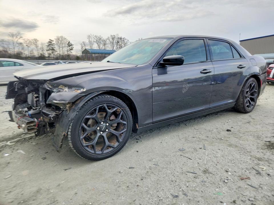 Auction sale of the 2019 Chrysler 300, vin: 2C3CCAAG6KH555995, lot number: 78231705