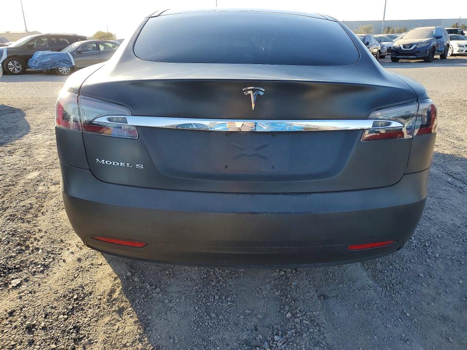 Продажа на аукционе авто 2017 Tesla Model S, vin: 5YJSA1E12HF215499, номер лота: 74868415
