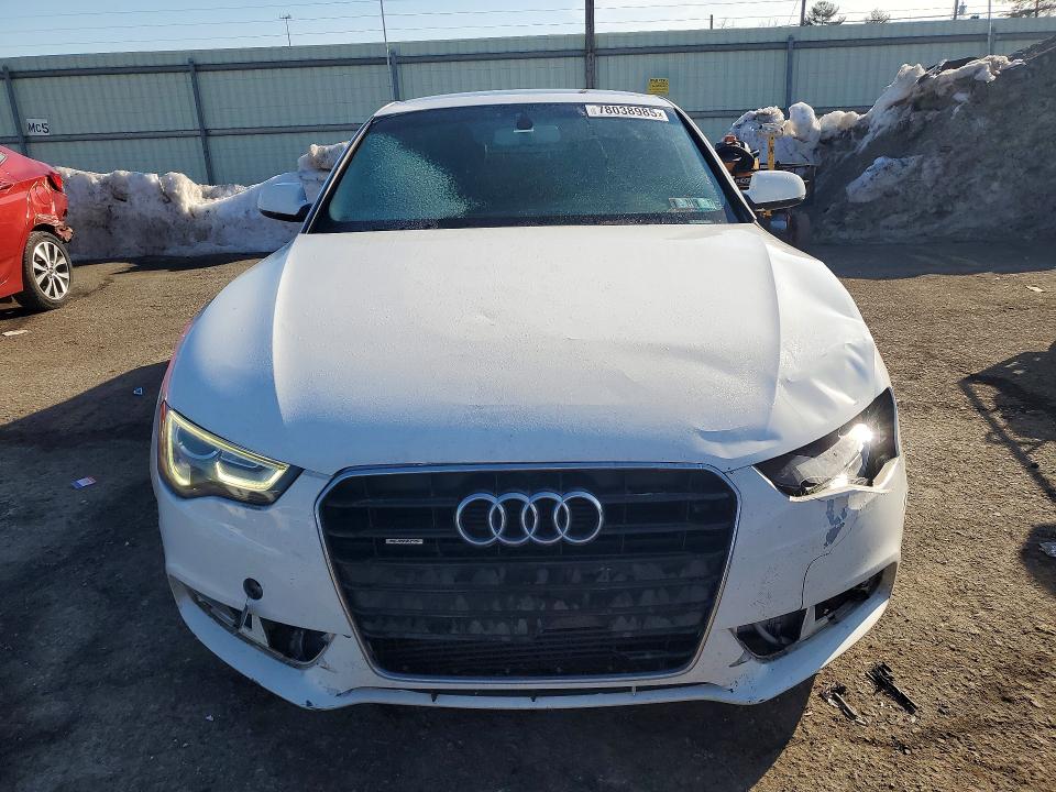 78038985 :رقم المزاد ، WAUCFAFR1FA028588 vin ، 2015 Audi A5 مزاد بيع