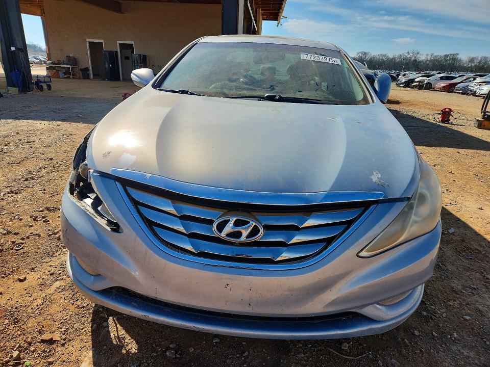 2011 Hyundai Sonata მანქანა იყიდება აუქციონზე, vin: 5NPEC4AC1BH251659, აუქციონის ნომერი: 77237975
