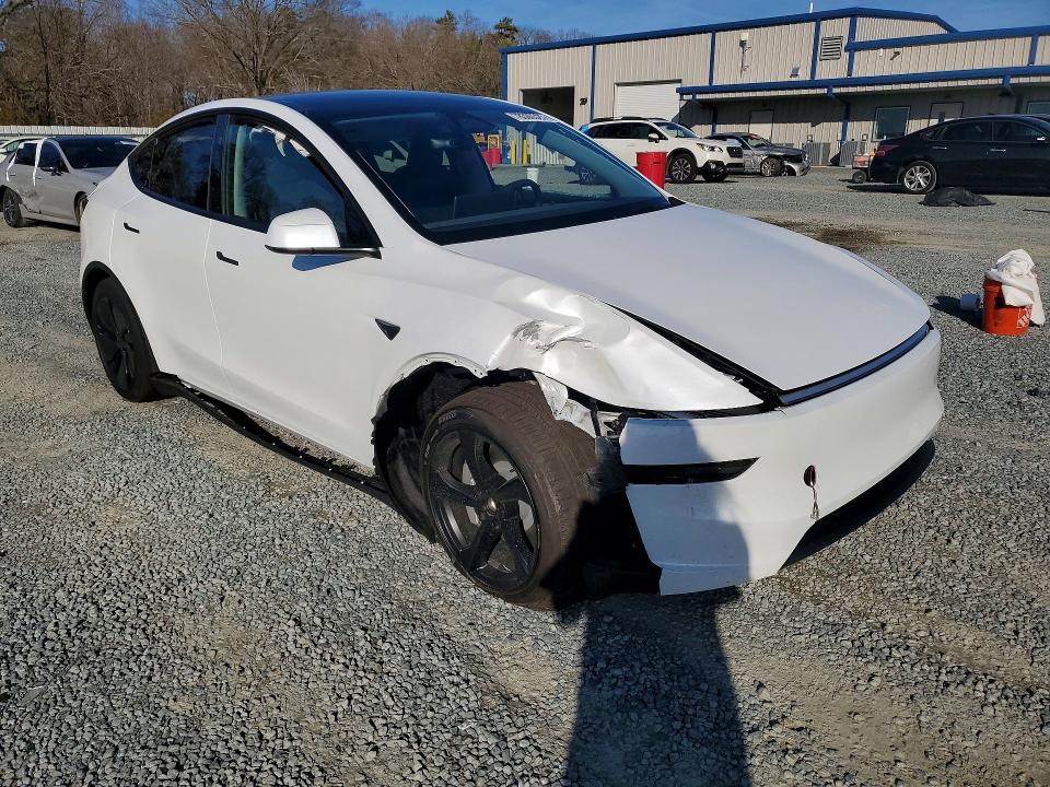 78300325 :رقم المزاد ، 7SAYGDEE4TA494041 vin ، 2026 Tesla Model Y مزاد بيع