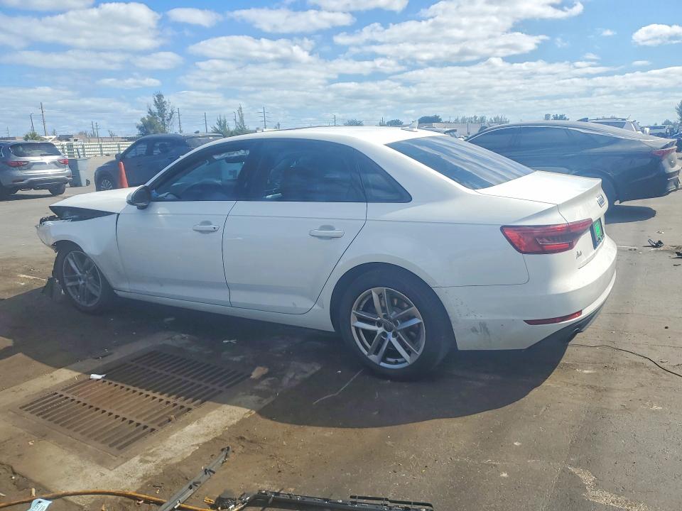 Продажа на аукционе авто 2017 Audi A4, vin: WAUGMAF40HA142127, номер лота: 78866445