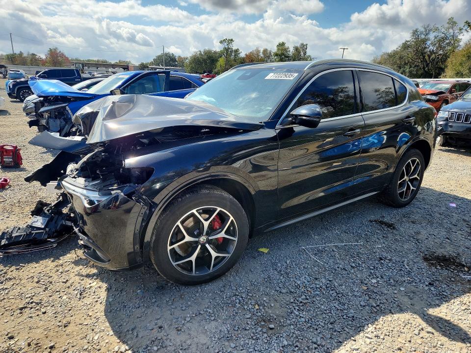Продажа на аукционе авто 2020 Alfa Romeo Stelvio, vin: ZASPAKBNXL7C93246, номер лота: 77222935
