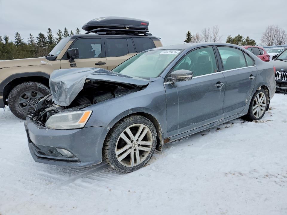 78129425 :رقم المزاد ، 3VWLA7AJ3FM240902 vin ، 2015 Volkswagen Jetta مزاد بيع