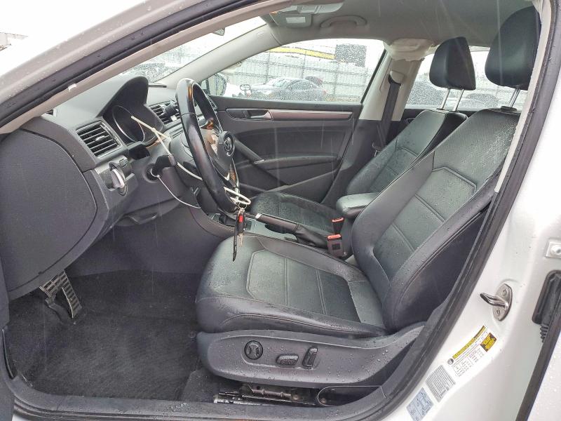 77551625 :رقم المزاد ، 1VWAA7A38JC008055 vin ، 2018 Volkswagen Passat مزاد بيع