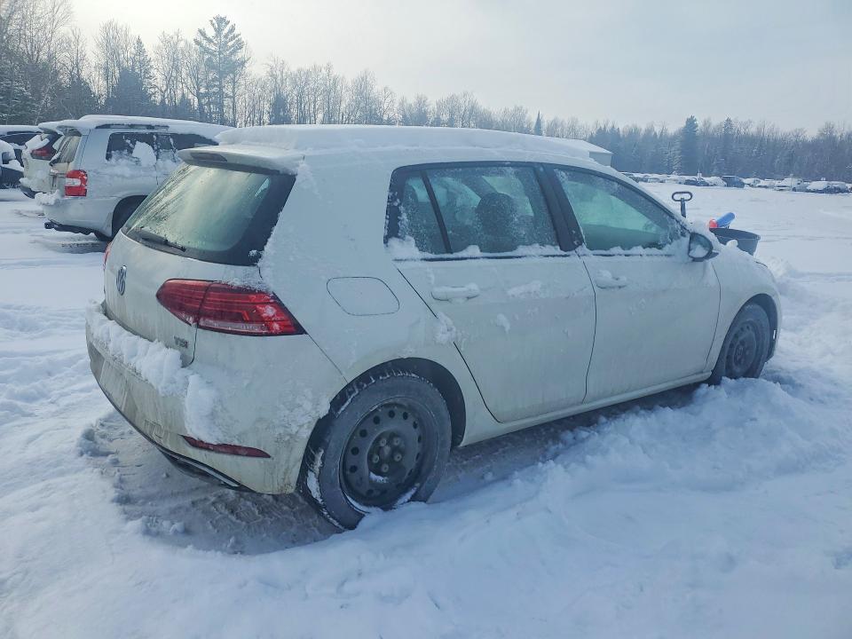 75507105 :رقم المزاد ، 3VWG17AU7JM257223 vin ، 2018 Volkswagen Golf مزاد بيع