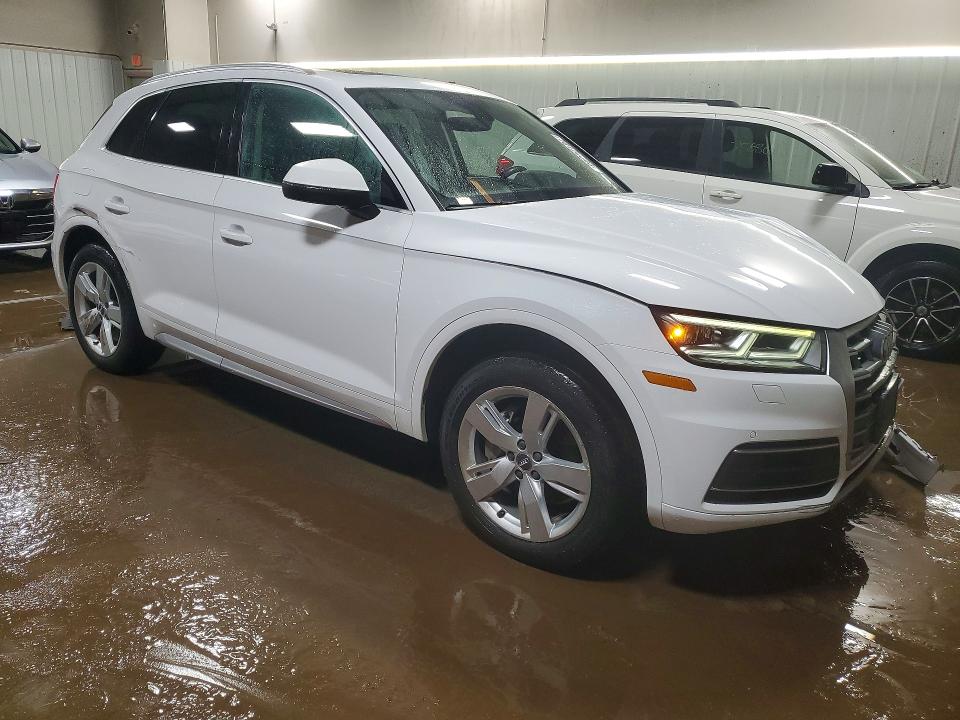 Продажа на аукционе авто 2018 Audi Q5, vin: WA1BNAFY6J2018693, номер лота: 78170865