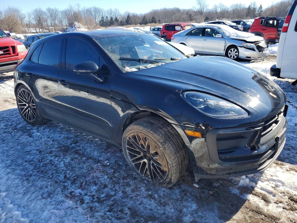 Auction sale of the 2025 Porsche Macan, vin: WP1AA2A59SLB00573, lot number: 46159836