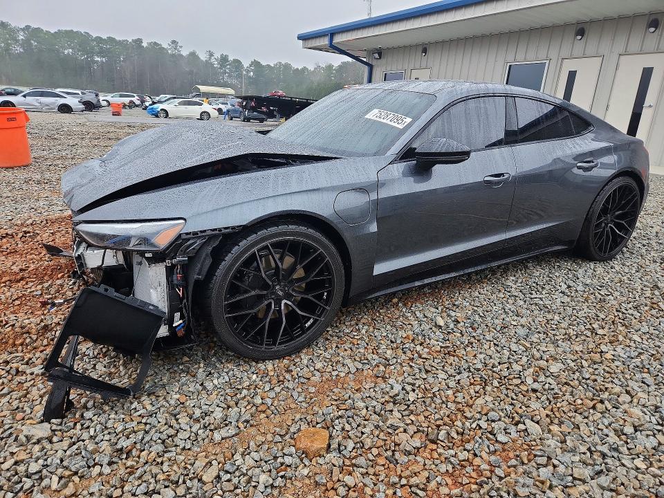 2024 Audi E-tron Gt მანქანა იყიდება აუქციონზე, vin: WAUEJBFW9R7000185, აუქციონის ნომერი: 75287095