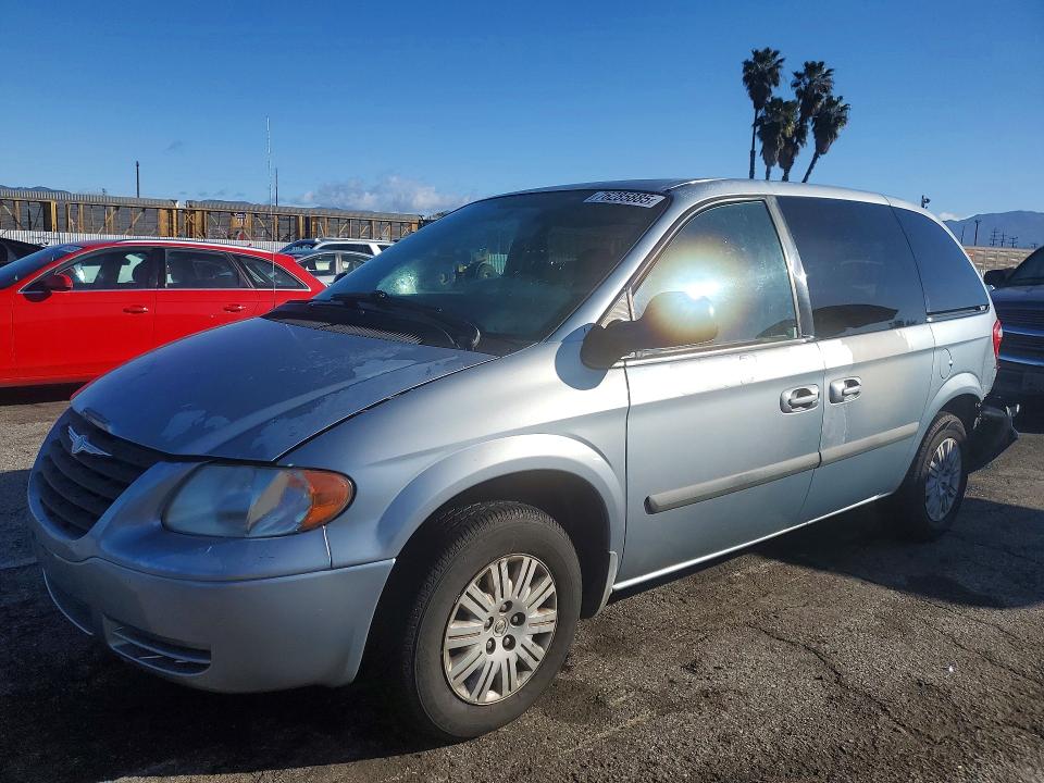 2006 Chrysler Town & Country მანქანა იყიდება აუქციონზე, vin: 1A4GP45R96B590084, აუქციონის ნომერი: 76285885