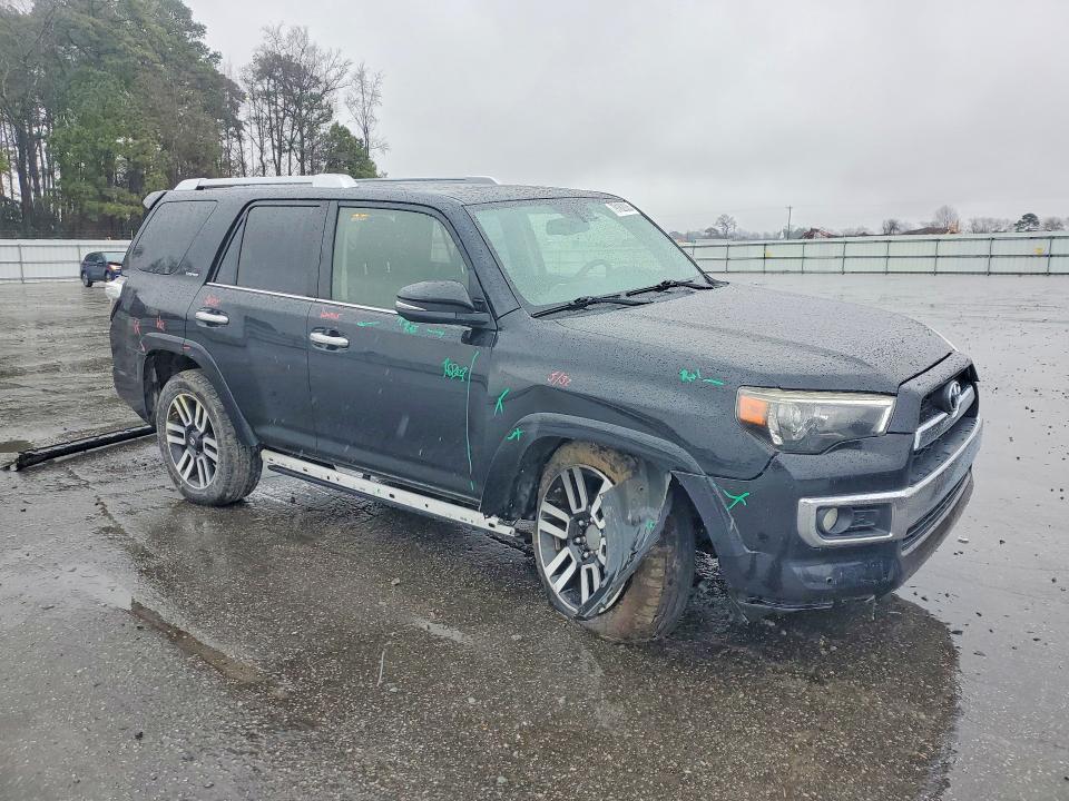 Продаж на аукціоні авто 2015 Toyota 4runner, vin: JTEBU5JR5F5241230, номер лоту: 79182035