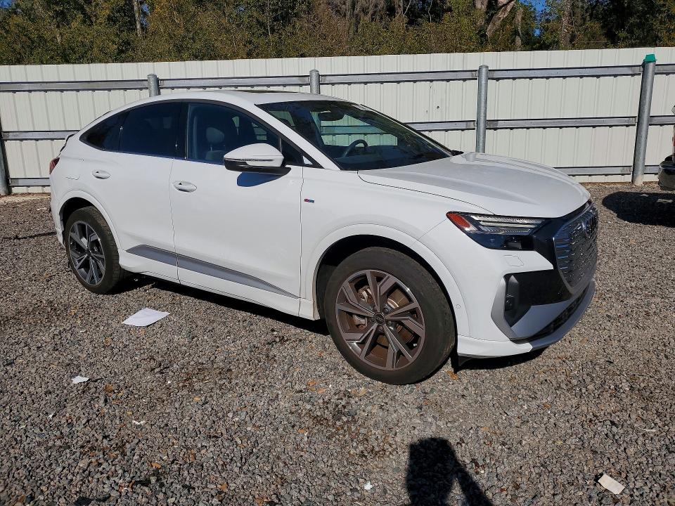 Продажа на аукционе авто 2023 Audi Q4 E-tron, vin: WA142BFZ3PP046897, номер лота: 76601445